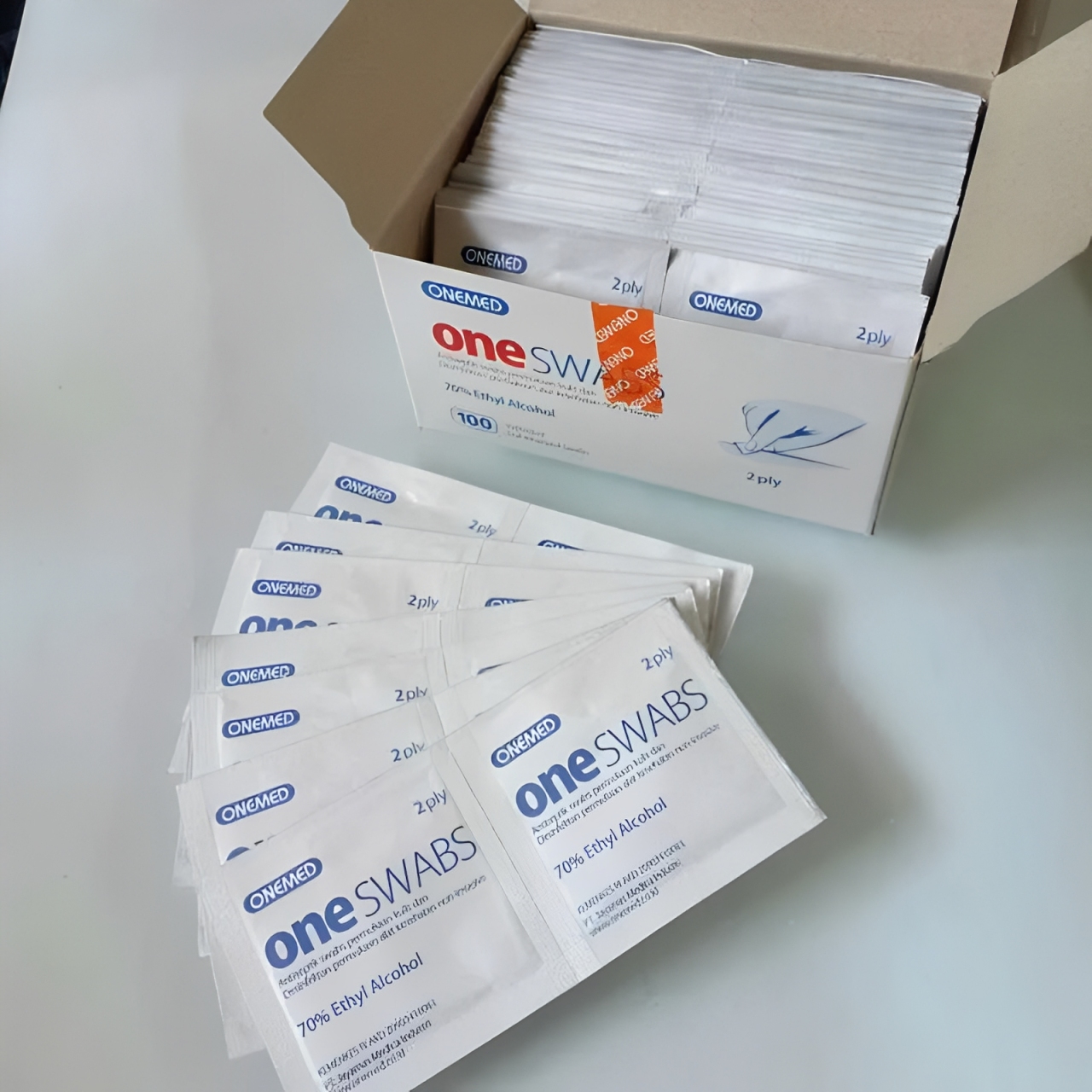 Alkohol Swab Tissue Alkohol Steril OneMed